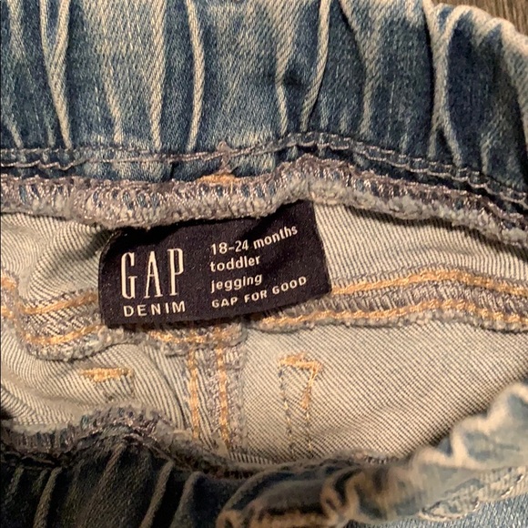 Gap toddler jeans 18-24m - Picture 3 of 3